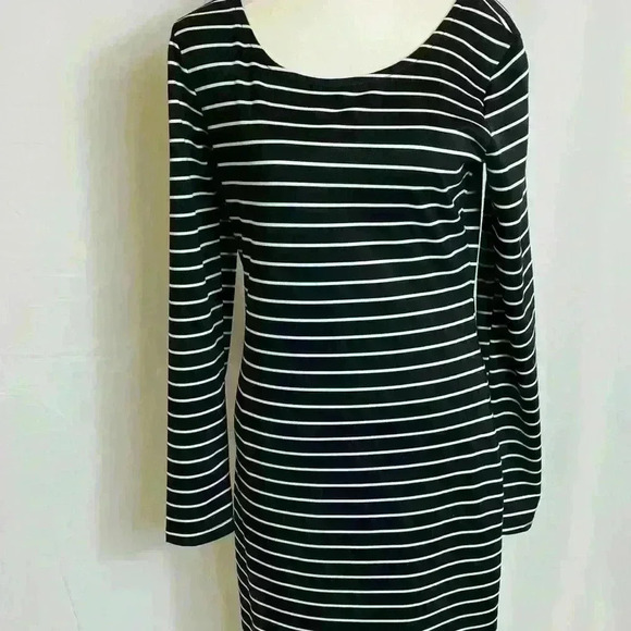 Bebonnie medium blue and white long sleeved dress - Picture 5 of 6